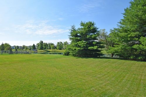 4401 Legacy Greens Dr, Stonelick OH  45103-7125 exterior