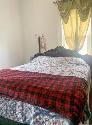 48 Rochelle Ter, Mount Vernon NY 10550-1127 exterior