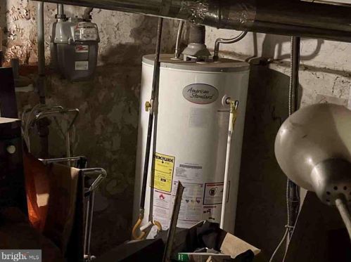 719 Chestnut St, Camden NJ  08103-2401 exterior