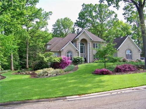 6500 Drake St, Canton, OH 44718-1477