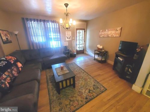 482 Columbia St, Schuylkill Haven, PA 17972-2006