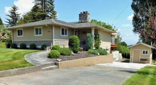 5880 Vista Dr, Ferndale, WA 98248-9370