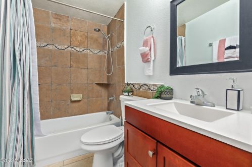4801 Camino De La Plz, Tucson AZ  85714-3125 exterior