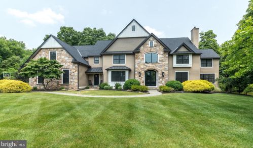 10 Devonshires Ct, Blue Bell PA  19422-2560 exterior