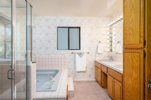 6289 Pine St, Pacific House CA  95726-9614 exterior