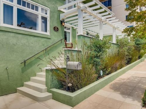 140 Thorn St, San Diego, CA 92103-5528