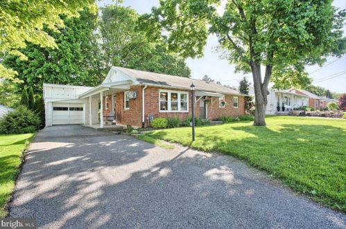 55 Peach Ave, Swatara, PA 17033-2026
