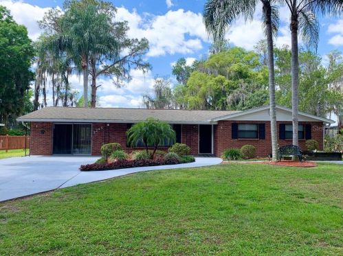 5245 Conner Dr, Land O Lakes, FL 34639-3452