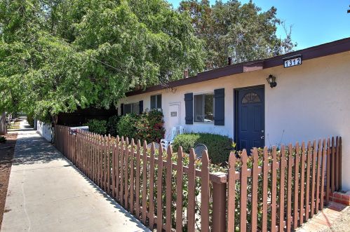 1312 Pitos St, Santa Barbara, CA 93103-3523