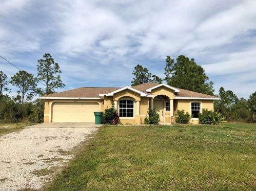 3483 60th Ave, Naples, FL 34120-2689