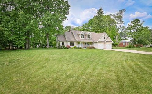 2802 Bardonner Rd, Gibsonia, PA 15044-8310