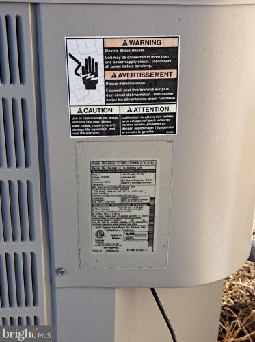 921 Fairview Rd, Richmond National Battlefiel VA  22835-5605 exterior