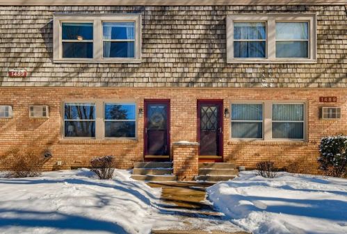 1489 23rd Ave, Saint Paul, MN 55112-5591