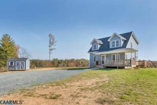 4341 Presidents Rd, Scottsville, VA 24590-4181