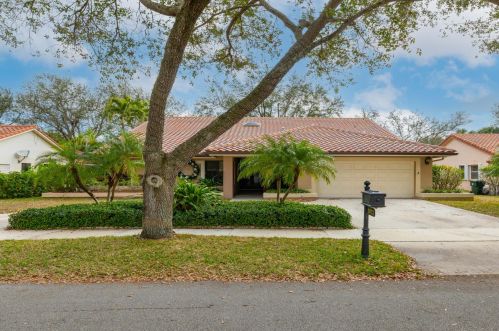 3972 25th Way, Boca Raton, FL 33434-4439
