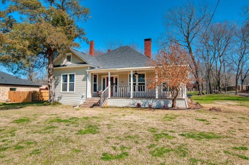 202 Park Ave, Terrell, TX 75160-3031