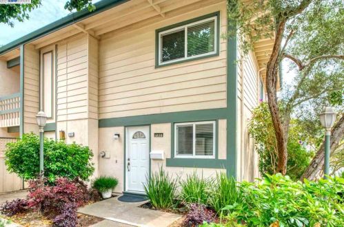 1220 Terra Nova Blvd, Pacifica, CA 94044-4340