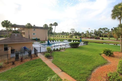 5651 Rattlesnake Hammock Rd, Naples FL  34113-3538 exterior