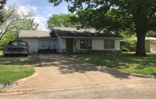 918 Hallum St, Fort Worth, TX 76114-2803