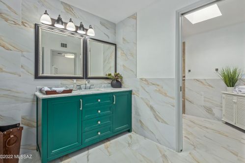 7204 Camino Vecino, Tucson AZ 85715-3418 exterior