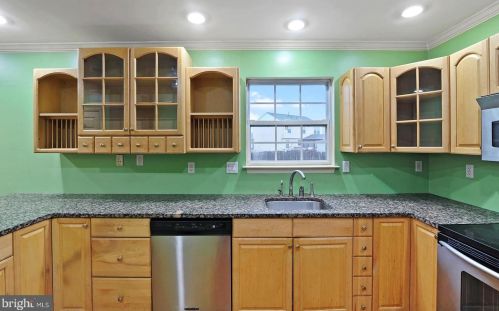 748 Staghorn Dr, New Castle DE  19720-7652 exterior