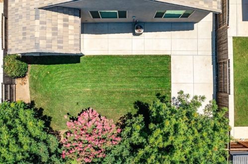 3053 Stanley Ave, Fresno CA  93737-9284 exterior