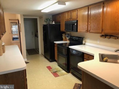 48 Lake Tahoe Cir, Bear DE  19701-3814 exterior