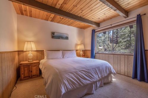 919 Mountain Ln, Big Bear City CA  92314 exterior