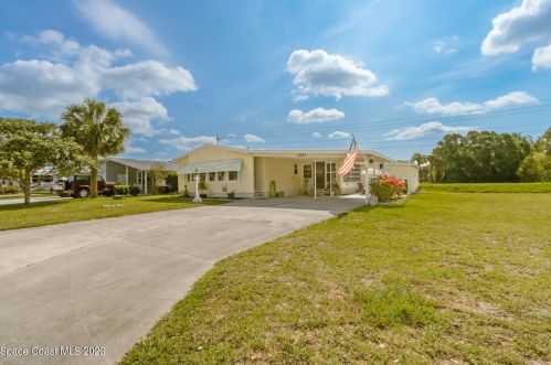 1023 Sebastian Rd, Sebastian, FL 32976-6802