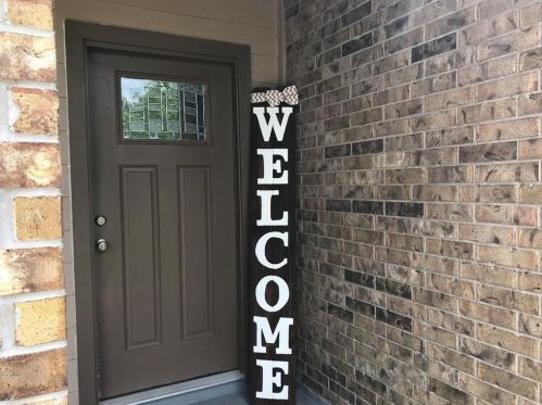 5900 Wild Flower Rd, Sealy, TX 77474-9056