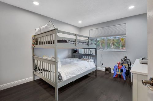 2112 53rd St, Boca Raton FL 33496-3477 exterior