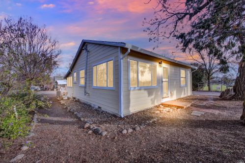 4765 Mceathron Ln, Vacaville, CA 95688-9621