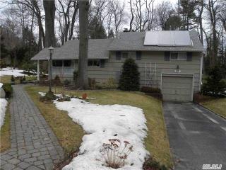 27 Overhill Rd, Huntington Station, NY 11747-1032