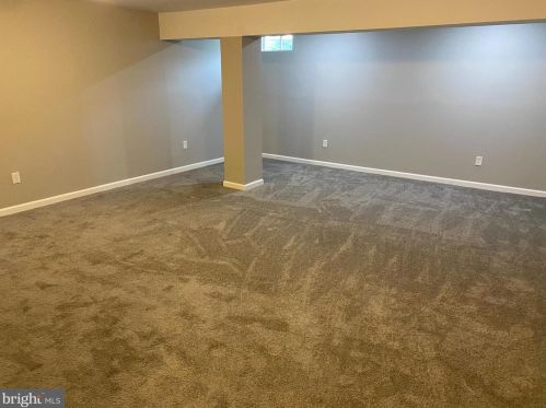 35 Chadwick Dr, Charles Town WV  25414-4464 exterior