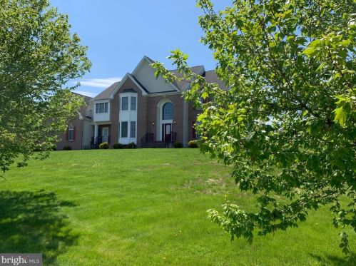 2 Connor Ct, East Amwell Township, NJ 08551-1887
