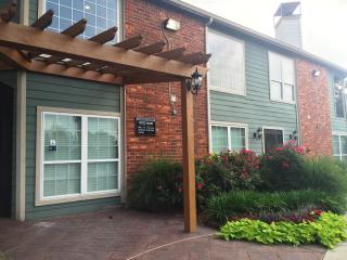 15530 Ella Blvd, Houston TX  77090-7006 exterior