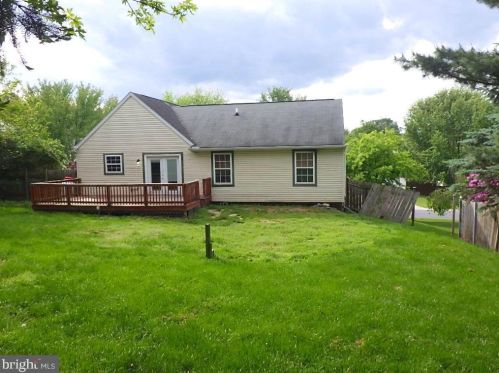 140 Reeser Dr, York Haven, PA