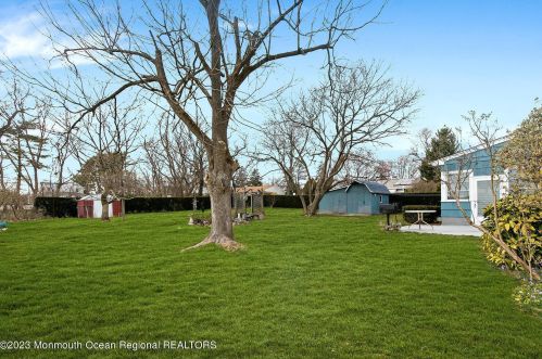 1703 Maxwell Dr, Belmar NJ  07719-3851 exterior