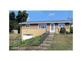 329 Jenny Lynn Dr, Moon Twp, PA 15108-3207