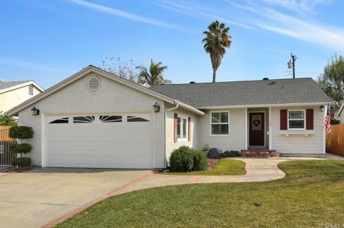 11126 El Arco Dr, Whittier, CA 90604-3333