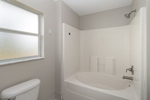 2008 27 Ter, Cape Coral FL  33904-3256 exterior