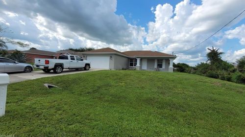 2910 65th St, Lehigh Acres FL  33971-8208 exterior
