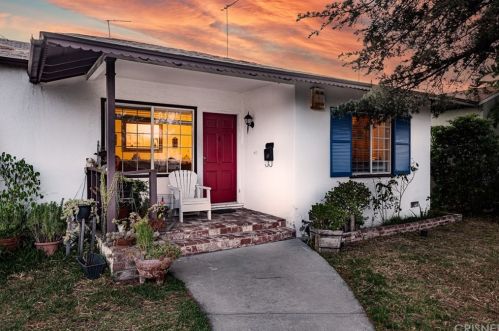 6201 Kraft Ave, North Hollywood, CA 91606-4123