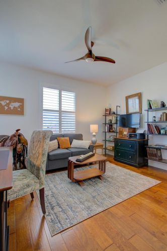 2864 Westport Cir, Valley Home CA  95361-8162 exterior