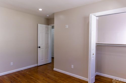 178 Louis Pl, Iselin NJ  08830-1236 exterior