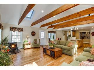 25 Deer Meadow Ln, Woodstock, CT 06281-1537