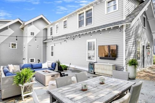 78 Roton Ave, Norwalk CT  06853-1538 exterior