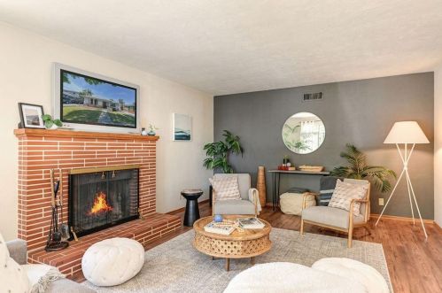 309 Chestnut St, Lodi CA  95240-4017 exterior