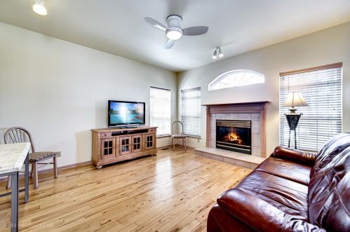 555 Lantern Walk, Valpo IN  46385-2980 exterior