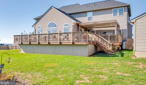 786 Spruce Hill Way, Charles Town WV  25414-4486 exterior